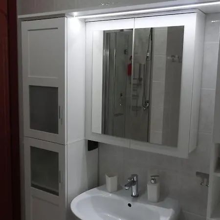 Gin E Gepa Monolocale