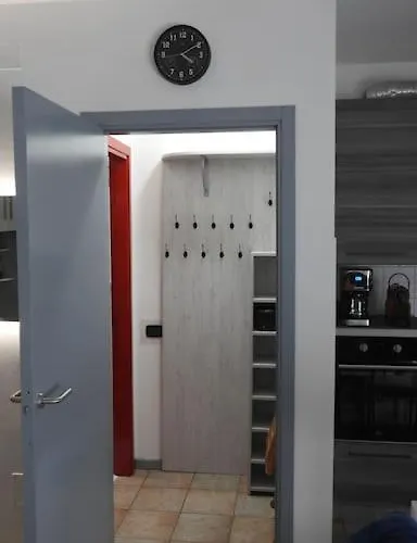 Gin E Gepa Monolocale Apartman