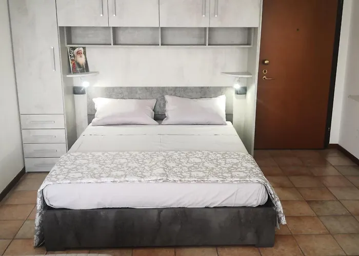 Gin E Gepa Monolocale Apartman