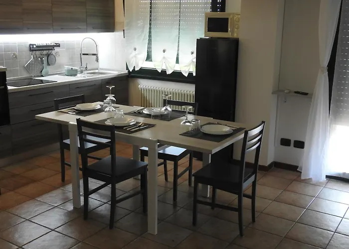 Gin E Gepa Monolocale Apartman